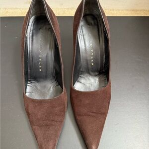 Richard Tyler Couture Brown Suede Pointed-Toe Heels 361/2